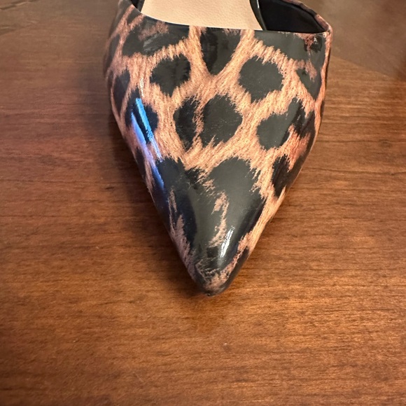 ALDO Animal Print Heels with Black Ankle Strap - Picture 4 of 7